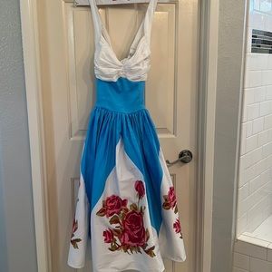 Pinup Girl Clothing dress blue w/roses sz M